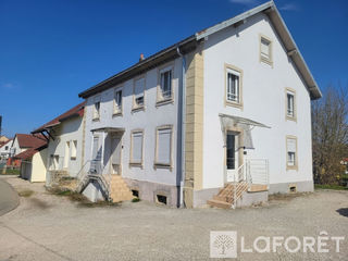  Immeuble � vendre 7 pi�ces 139 m�