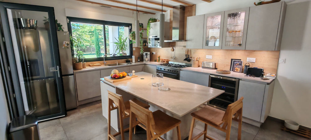 � vendre  Maison Mont�limar (26200)