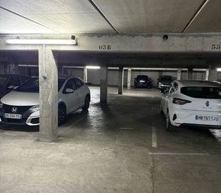  Parking / Garage � louer 10 m�