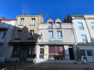  Immeuble � vendre 15 + pi�ces 410 m�