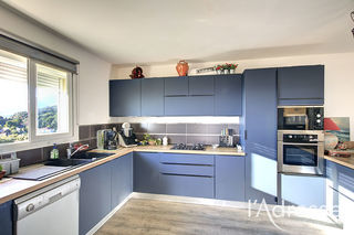  Maison � vendre 7 pi�ces 180 m�