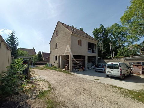 &Agrave; LOUER ? LOCAL PROFESSIONNEL BRUT &Agrave; AM&Eacute;NAGER ? CHAMPS-SUR-MARNE CENTRE-VILLE 850 77420 Champs sur marne