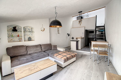   � LOUER - EXCLUSIVIT� A LORGUES - Duplex meubl�  35m2 Appartement - 2 pi�ce(s) - 36 m�