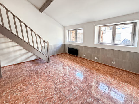   � LOUER - APPARTEMENT - MENNECY Appartement - 1 pi�ce(s) - 25 m�