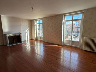  Immeuble � vendre 8 pi�ces 168 m�