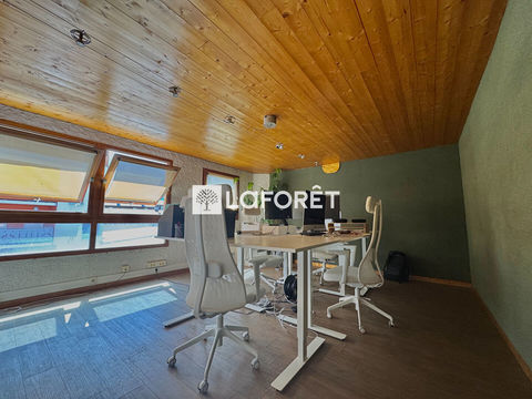 Bureaux Bourg Saint Maurice 5 pi&egrave;ce(s) 89,76 m2 1050 73700 Bourg saint maurice