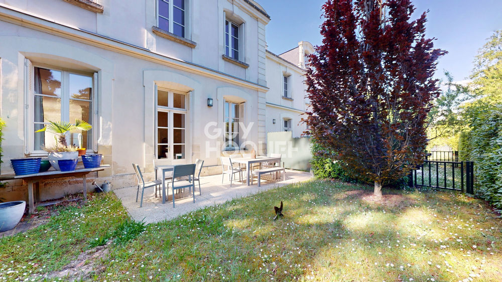 � vendre  Maison Saint-Cyr-sur-Loire (37540)