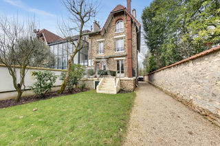  Villa � vendre 7 pi�ces 137 m�