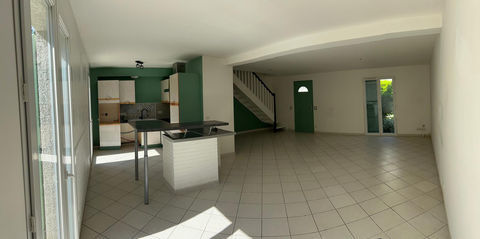   Maison AOSTE  avec 3 chambres de 105 m2  sur un terrain de 470 m� Maison - 4 pi�ce(s) - 105 m�