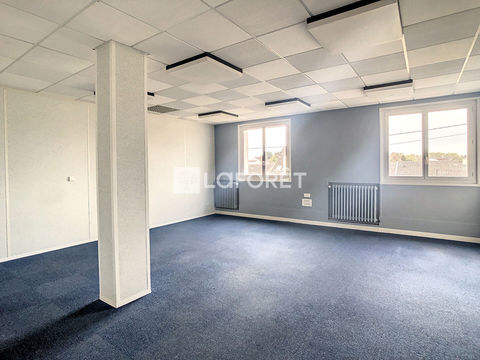 Bureaux 170.55m&sup2; &agrave; Vitry Le Fran&ccedil;ois 1250 51300 Vitry le francois