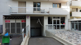  Parking / Garage � vendre 