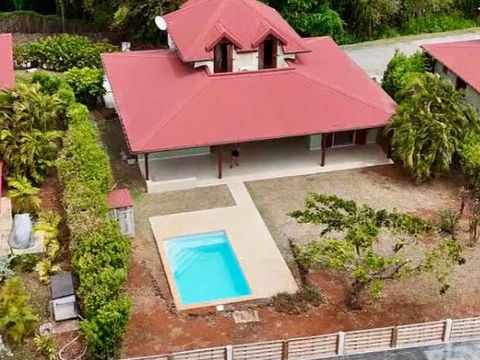   Villa Le Francois 5 pi�ce(s) 127.33 m2 Maison - 5 pi�ce(s) - 127 m�