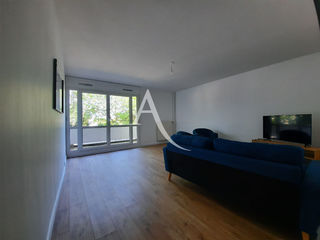  Appartement � louer 1 pi�ce 107 m�