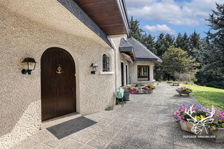  Maison � vendre 9 pi�ces 310 m�