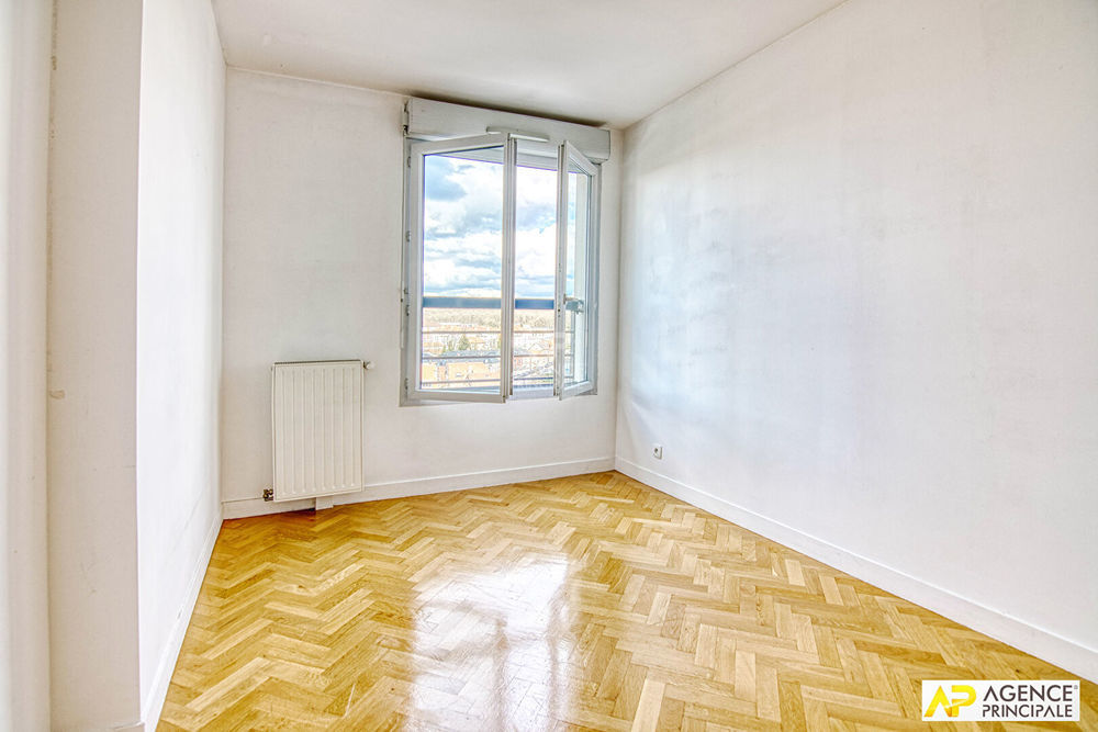 � vendre  Appartement Versailles (78000)