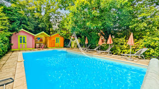  Maison � vendre 10 pi�ces 263 m�