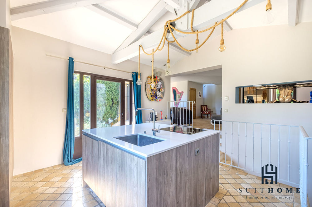 � vendre  Maison Saint-Romain-au-Mont-d'Or (69270)