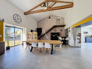  Maison � vendre 7 pi�ces 311 m�