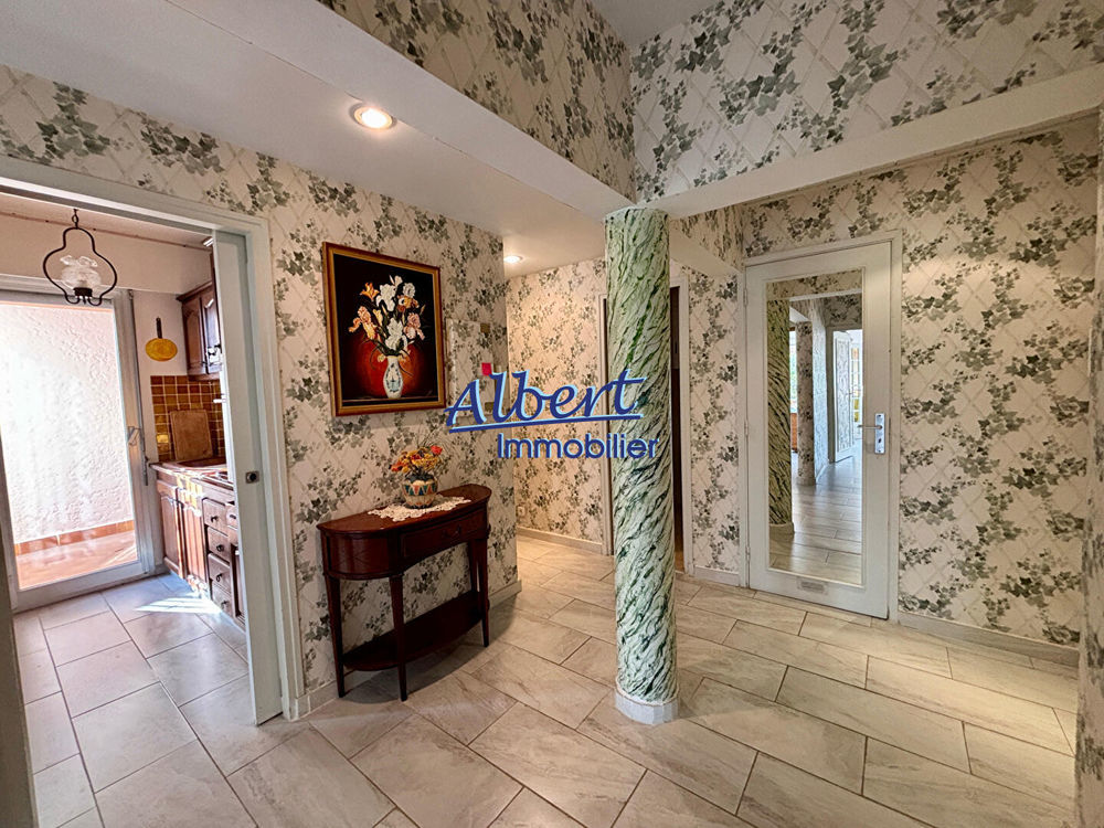 � vendre  Appartement Sanary-sur-Mer (83110)