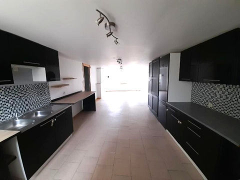   Appartement Etampes Sur Marne 3 pi�ce(s) 81.90 m2 Appartement - 3 pi�ce(s) - 82 m�