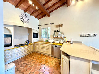  Maison � vendre 9 pi�ces 212 m�