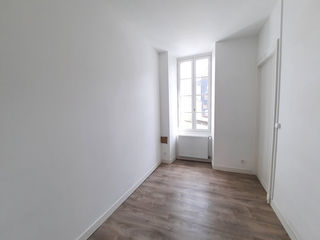  Appartement � louer 5 pi�ces 106 m�