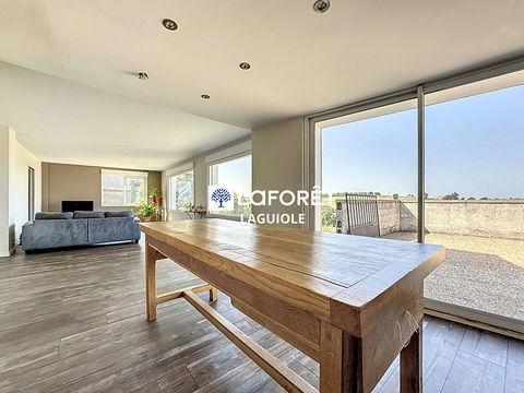   Maison Argences En Aubrac 13 pi�ce(s) 392 m2 Maison - 13 pi�ce(s) - 392 m�