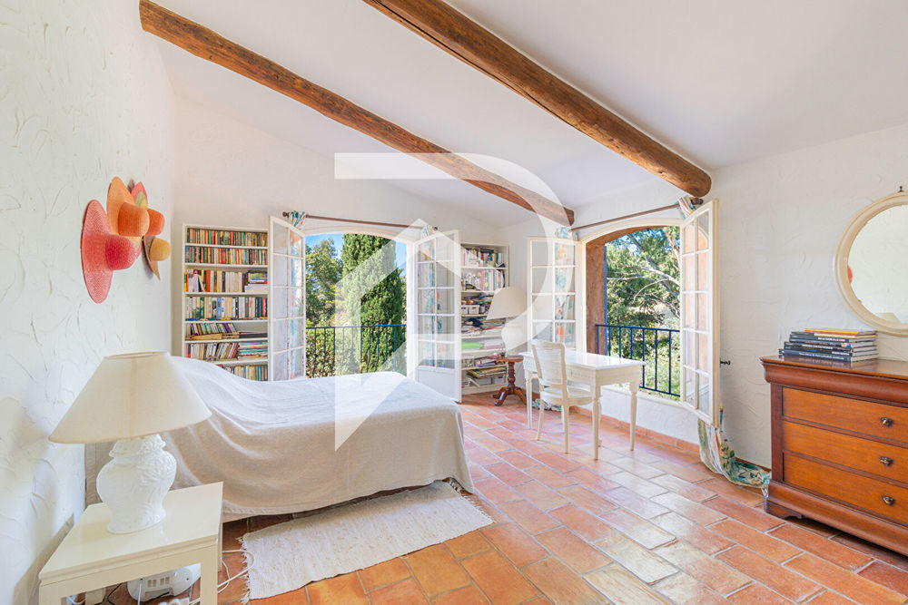 � vendre  Maison Grimaud (83310)