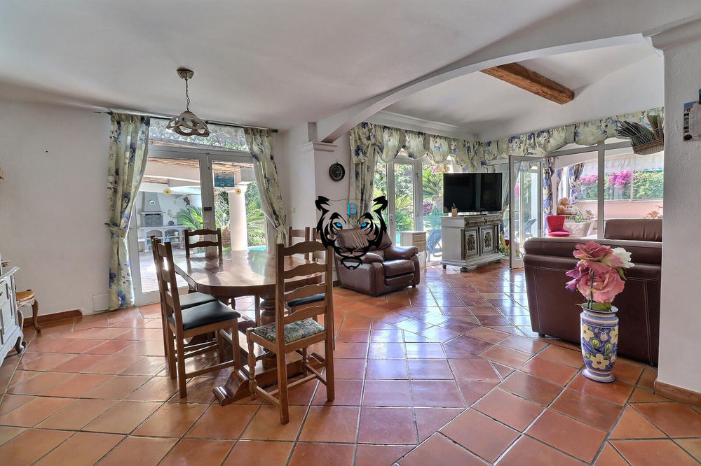 � vendre  Maison Sainte-Maxime (83120)