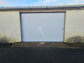  Parking / Garage � vendre 30 m�