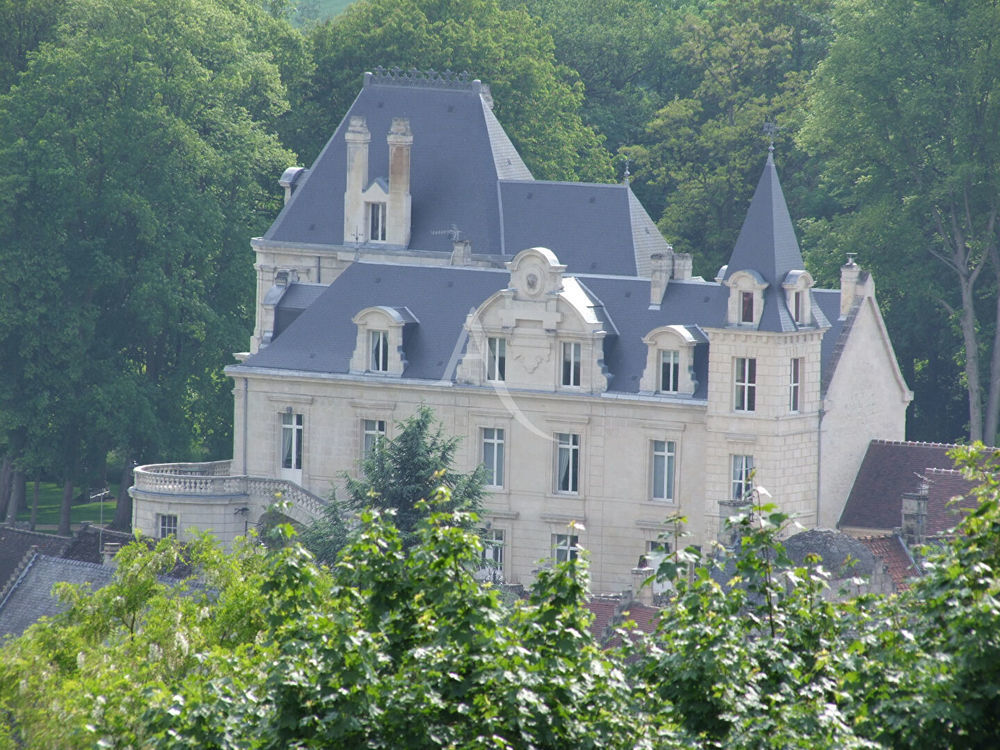 � vendre  Villa Soissons (02200)