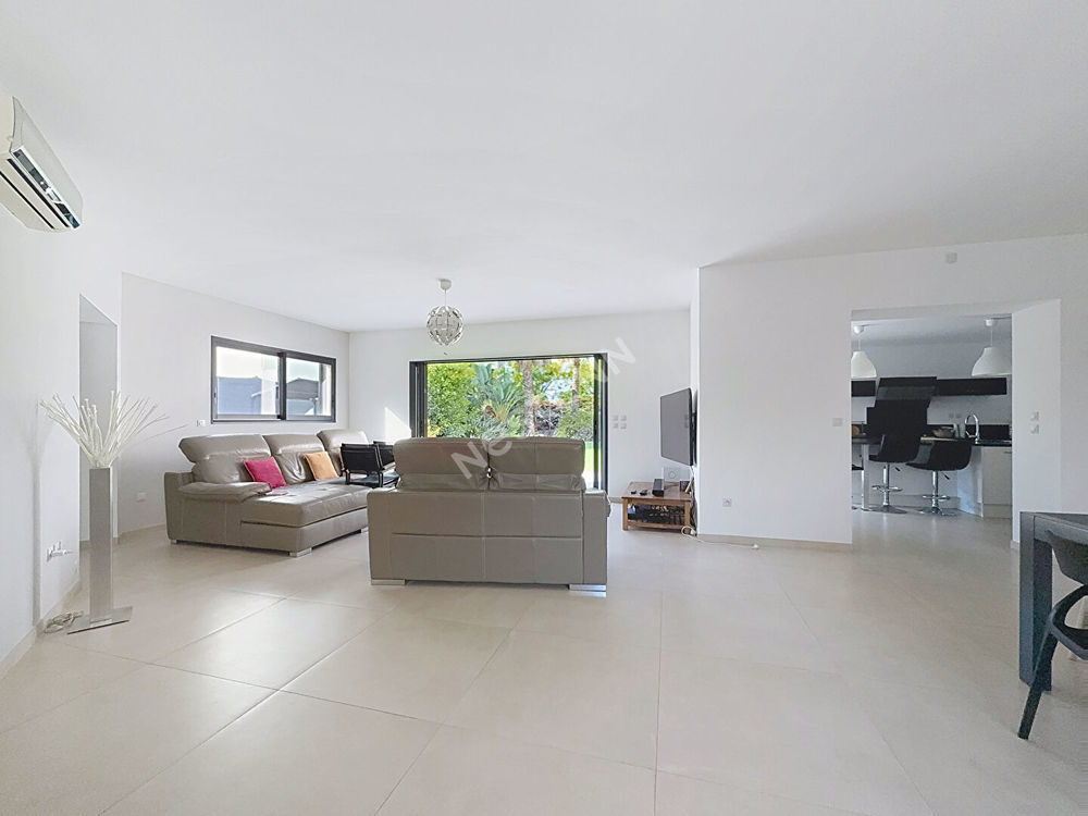 � vendre  Maison Six-Fours-les-Plages (83140)