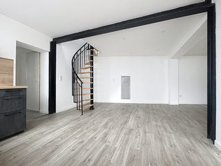  Appartement � louer 4 pi�ces 79 m�