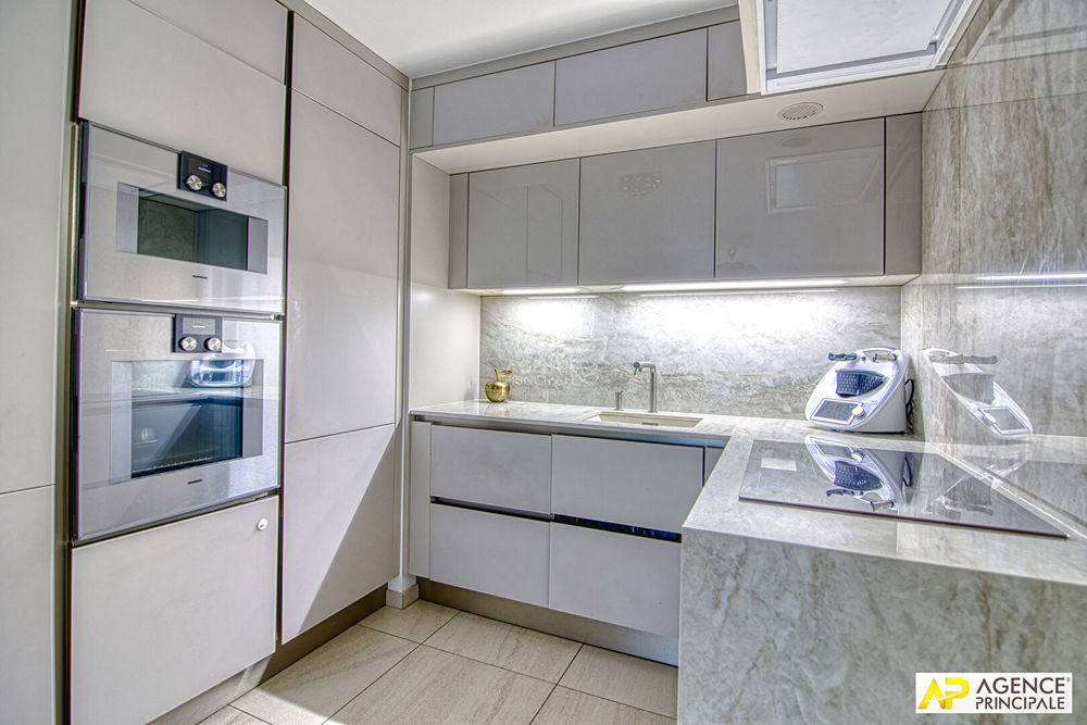 � vendre  Appartement Versailles (78000)