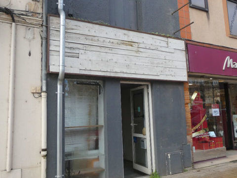 Local commercial Muret 77.46 m2 825 31600 Muret