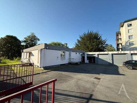 Local commercial  295 m2 2305 36000 Chateauroux