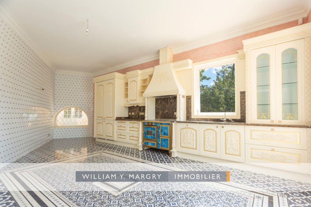 � vendre  Maison Gex (01170)