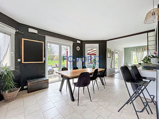  Maison � louer 5 pi�ces 164 m�