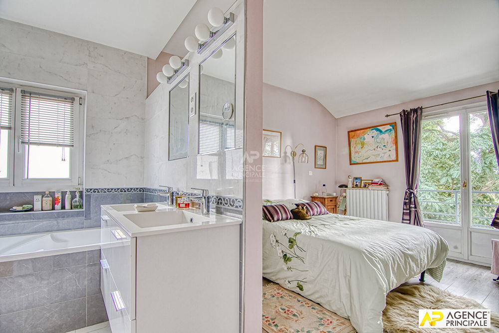 � vendre  Maison Versailles (78000)