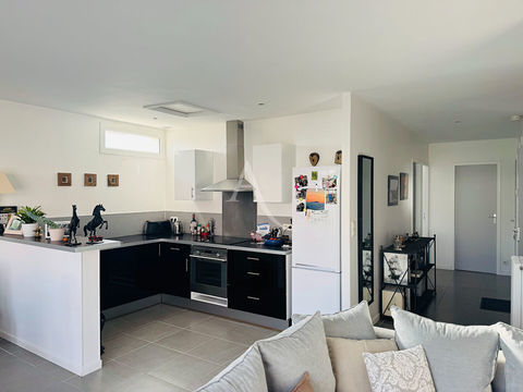   L'HOUMEAU - LA ROCHELLE Maison - 4 pi�ce(s) - 85 m�