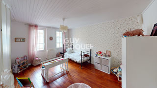  Maison � vendre 8 pi�ces 340 m�