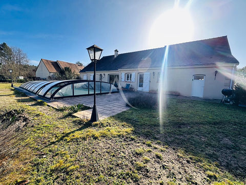   Maison Les Montils 5 pi�ce(s). Maison - 5 pi�ce(s) - 135 m�