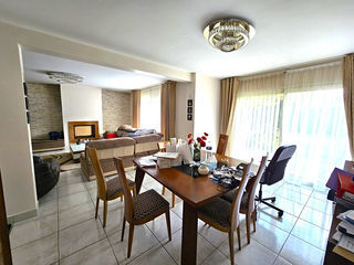  Maison � vendre 8 pi�ces 205 m�