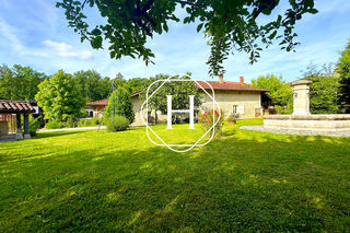  Maison � vendre 10 pi�ces 257 m�