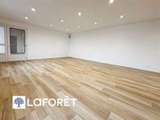  Appartement � louer 4 pi�ces 77 m�