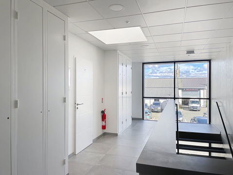 M&eacute;rignac  AEROPORT zone du phare bureaux neufs 1500 33700 Merignac