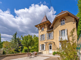  Villa � vendre 8 pi�ces 200 m�