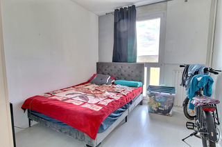  Appartement � vendre 5 pi�ces 75 m�