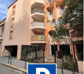  Parking / Garage � louer 