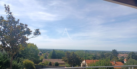   MAISON T4/5 - GRATENTOUR - GRAND GARAGE ET JARDIN Maison - 5 pi�ce(s) - 107 m�